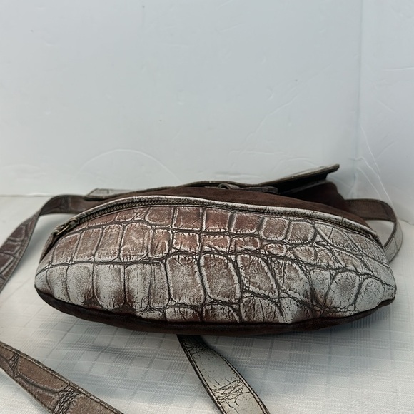 Nuovedive Made in Italy leather & suede with alligator print trim - Picture 5 of 10